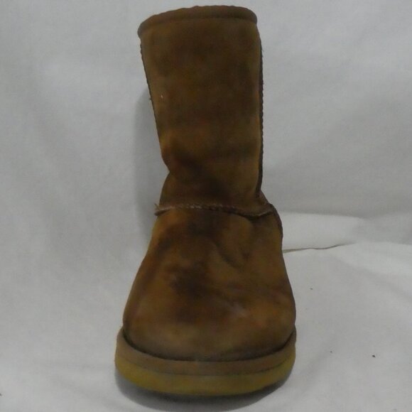 Unbranded | size 7 | Brown Ankle Boots with Plush Interior - Picture 7 of 13